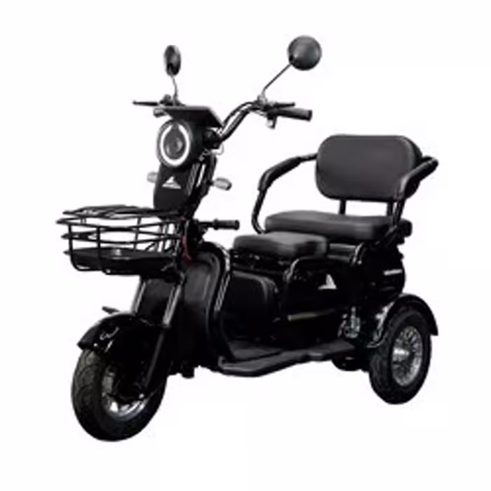 Triciclo elétrico preto com cesta dianteira e encosto